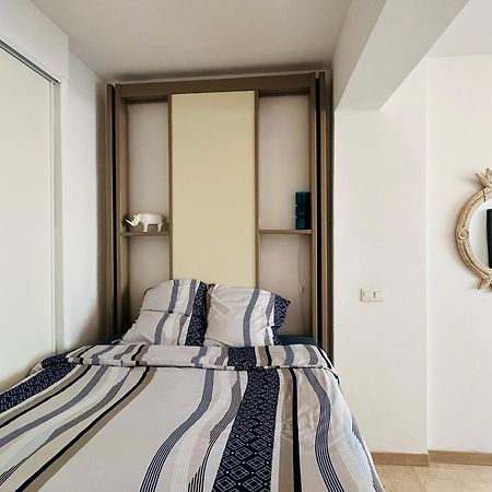 Grand Studio De 30 M2 Promenade Des Anglais Nice Buitenkant foto